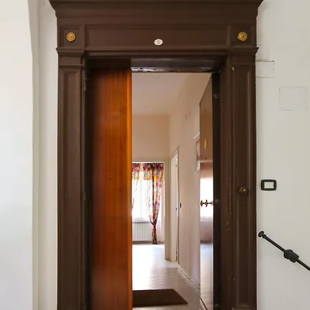 Villa La Casa Di Nonna Maria Nápoles Exterior foto